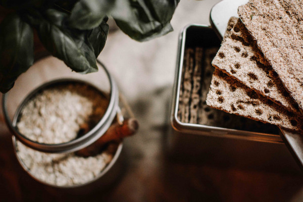 SET Breakfast - Knäckebrotdose und Vorratsdose